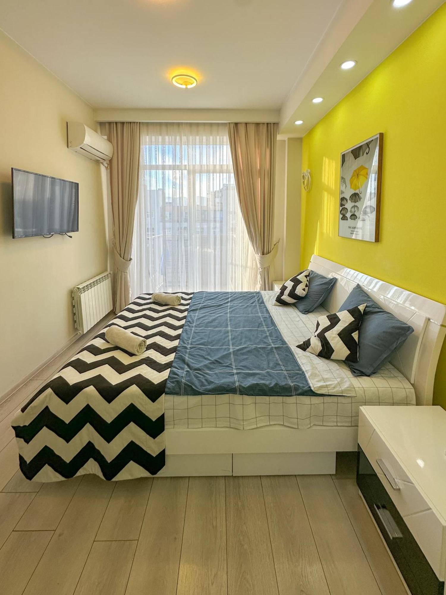 Apartments With View 트빌리시 외부 사진